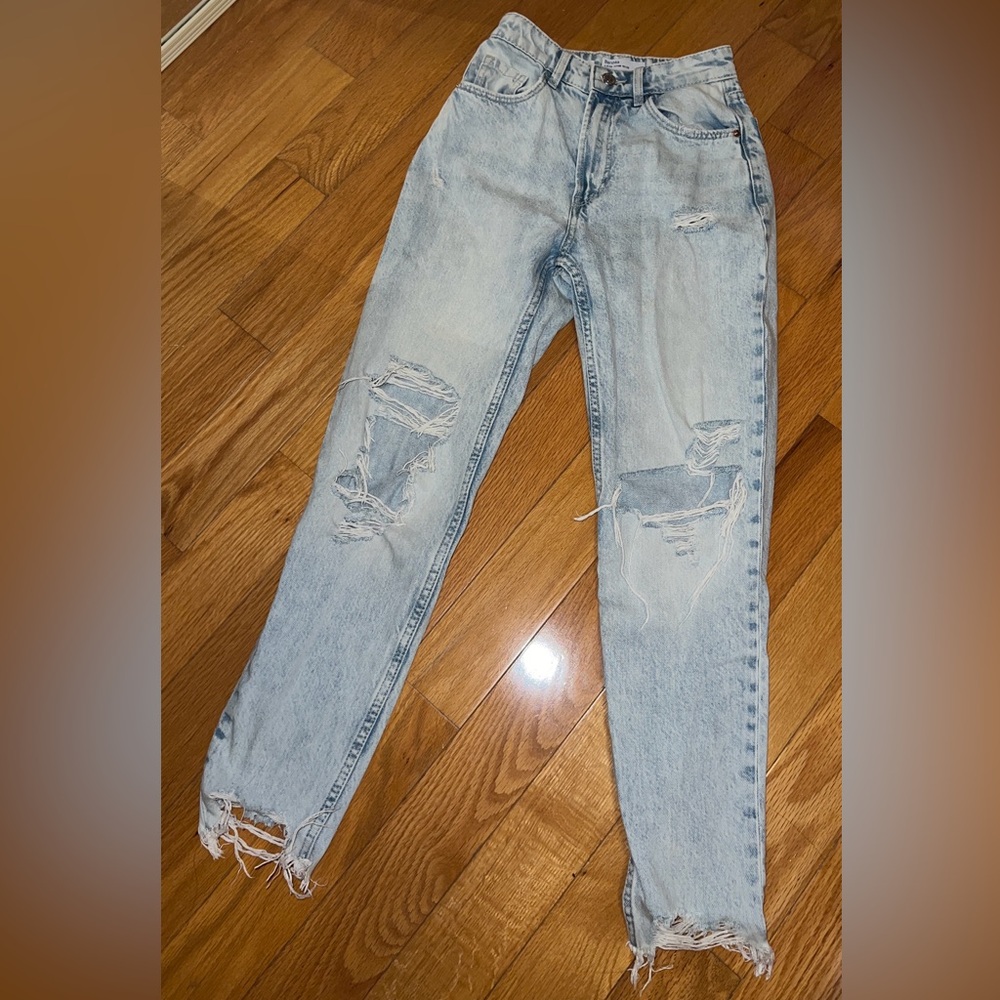 Bershka Organic Cotton Ripped Mom Jeans